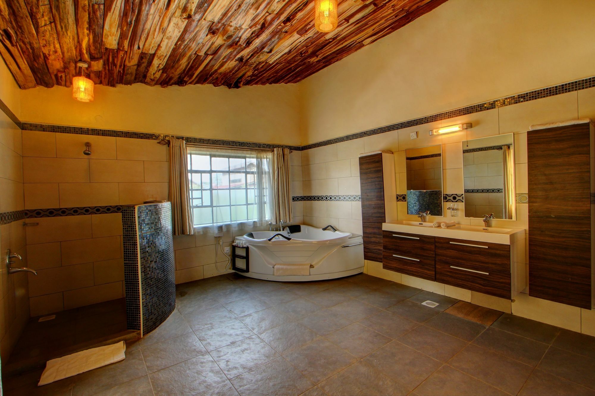 Naivasha Kongoni Lodge - Lakefront Getaway エクステリア 写真