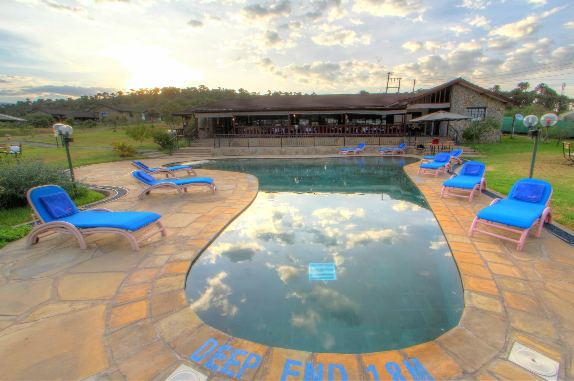 Naivasha Kongoni Lodge - Lakefront Getaway エクステリア 写真