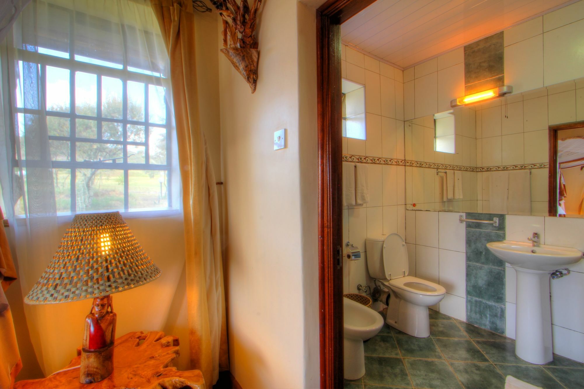 Naivasha Kongoni Lodge - Lakefront Getaway エクステリア 写真